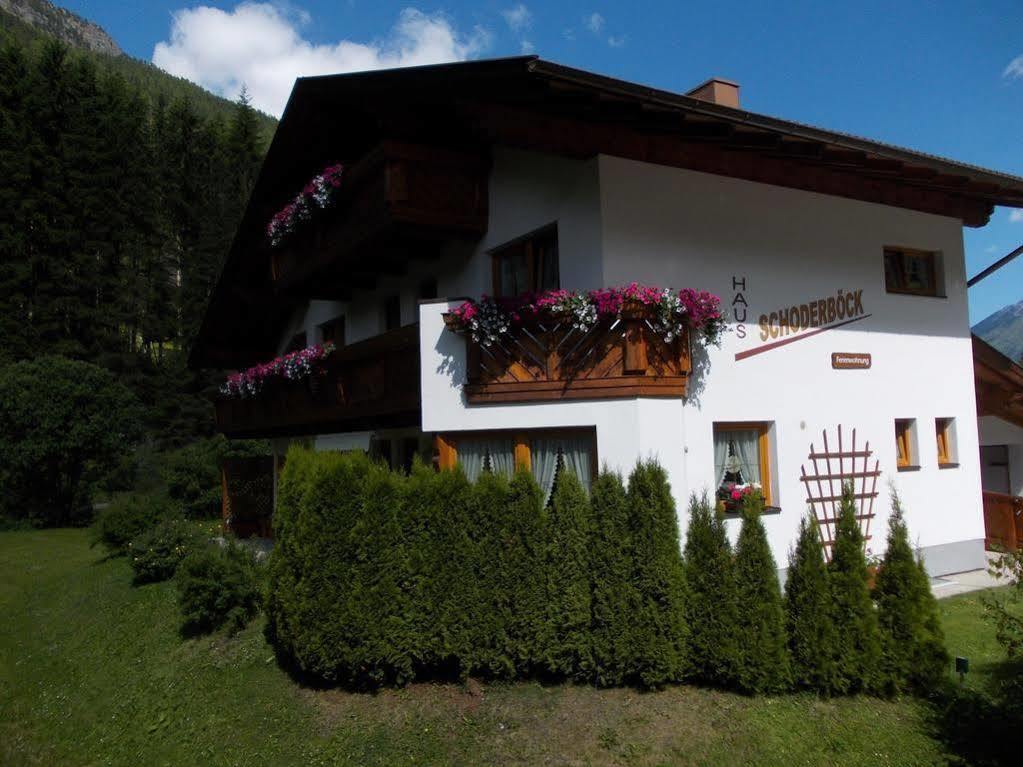 Апартаменти Haus Schoderbock Санкт-Леонгард-ім-Пітцталь Екстер'єр фото